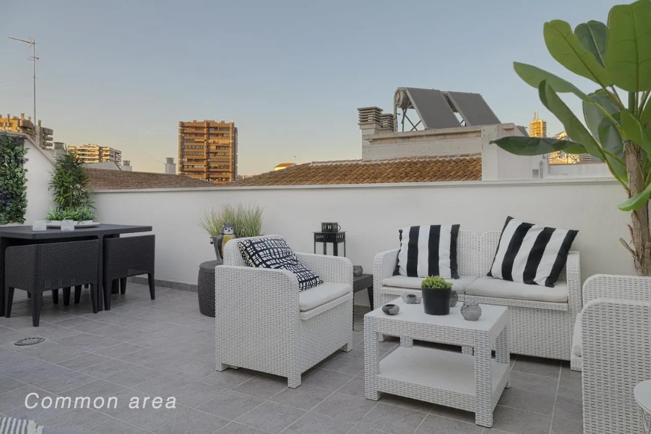 Caleta Homes - Ancha Del Carmen Malaga 0*,